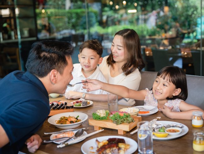 บุฟเฟต์มื้อกลางวัน ฉลองวันขึ้นปีใหม่ 2569