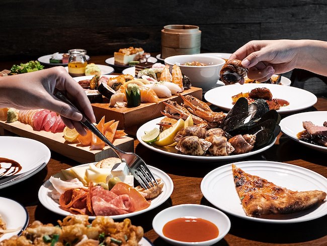 International Weekday Lunch Buffet