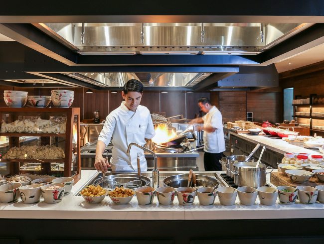 บุฟเฟต์มื้อเย็นวันลอยกระทง